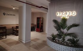 Hotel Recreo